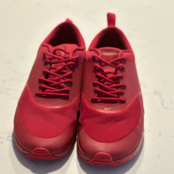 Nike Air Max Thea in Ruby red - Picture 7 of 8
